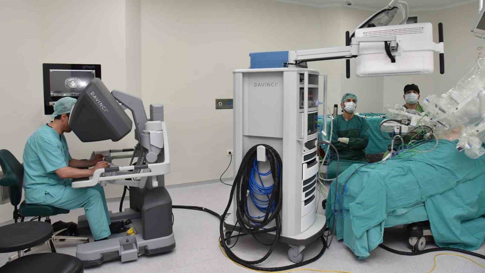 Sel&ccedil;uk &Uuml;niversitesinde sağlık hizmetleri ve eğitimde g&uuml;&ccedil;l&uuml; yatırımlar
