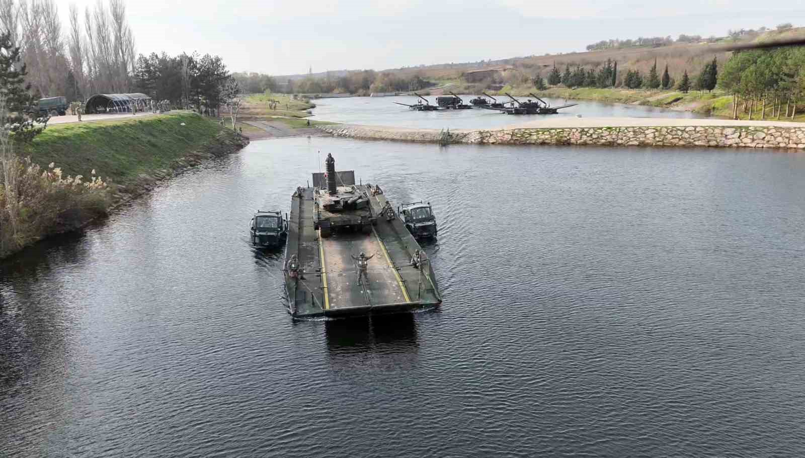 Kırklareli&rsquo;nde &rsquo;Durgun Sularda Ge&ccedil;iş Eğitimi&rsquo; tatbikatı
