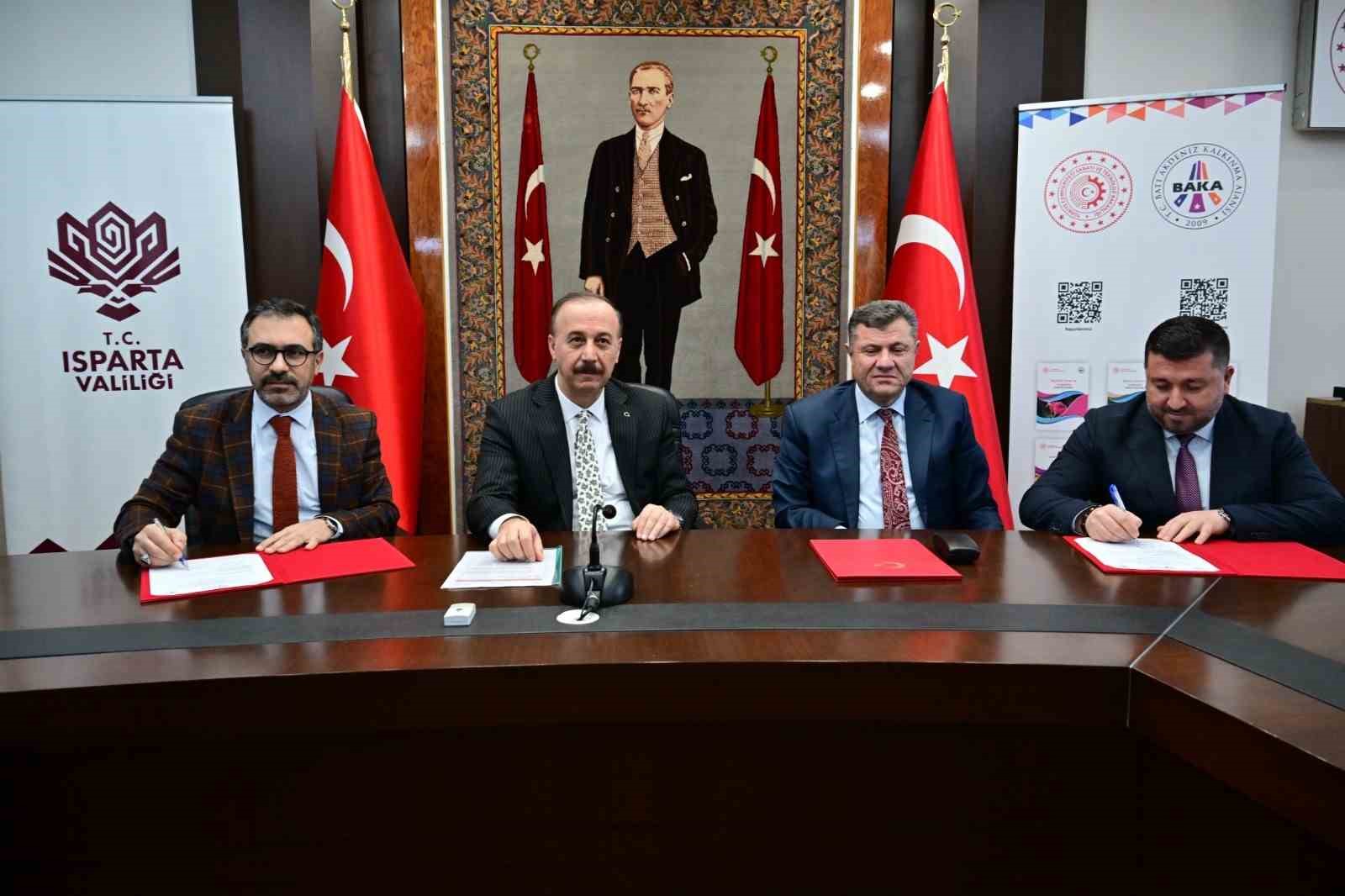 Isparta’da eğitimde fırsat eşitliği için adım: SOGEP destekli proje için imzalar atıldı