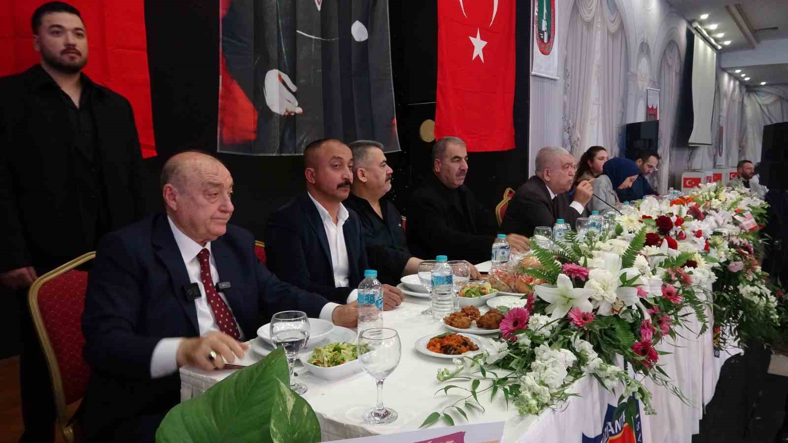 &Uuml;nal Akdoğan g&uuml;ven tazeledi
