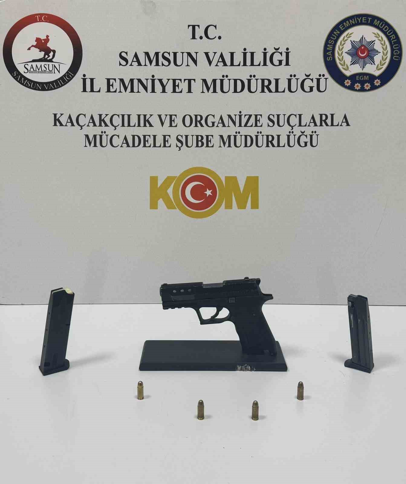 Samsun&rsquo;da silahlı tehdit ve zorla para alma iddiası: 4 ş&uuml;pheli adliyede
