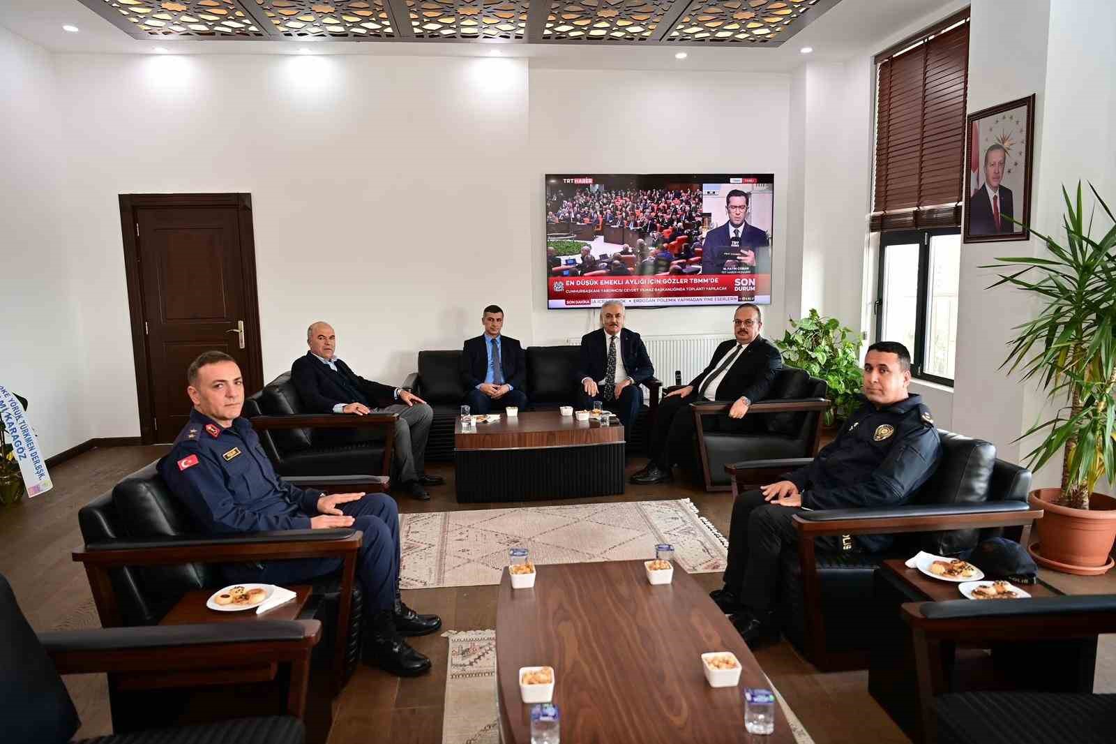 Aydın Valisi Canbolat, S&ouml;ke&rsquo;de devlet yatırımlarını inceledi
