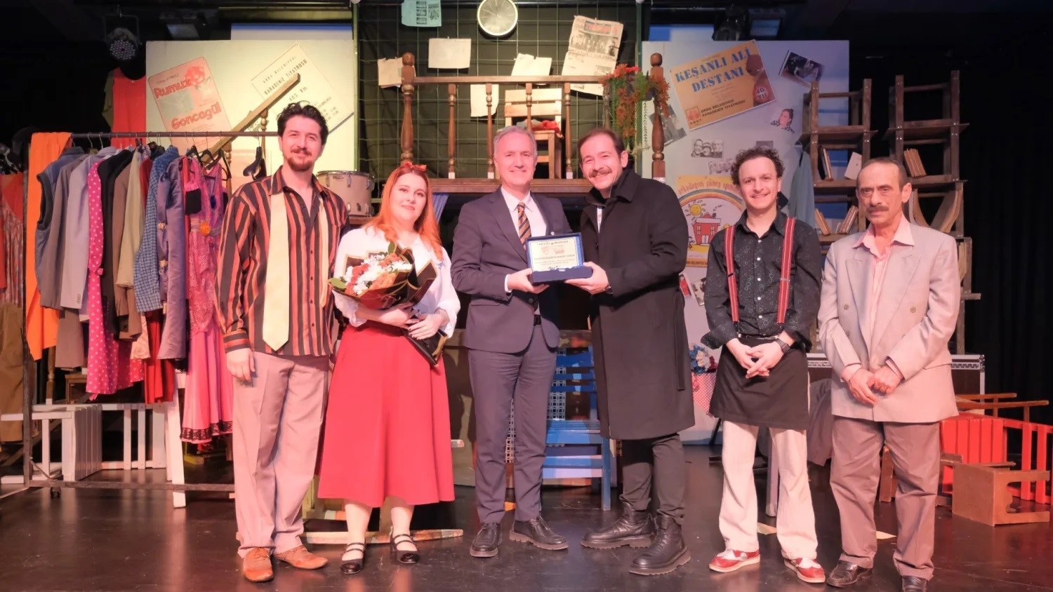 İneg&ouml;l sahnesinde festival var
