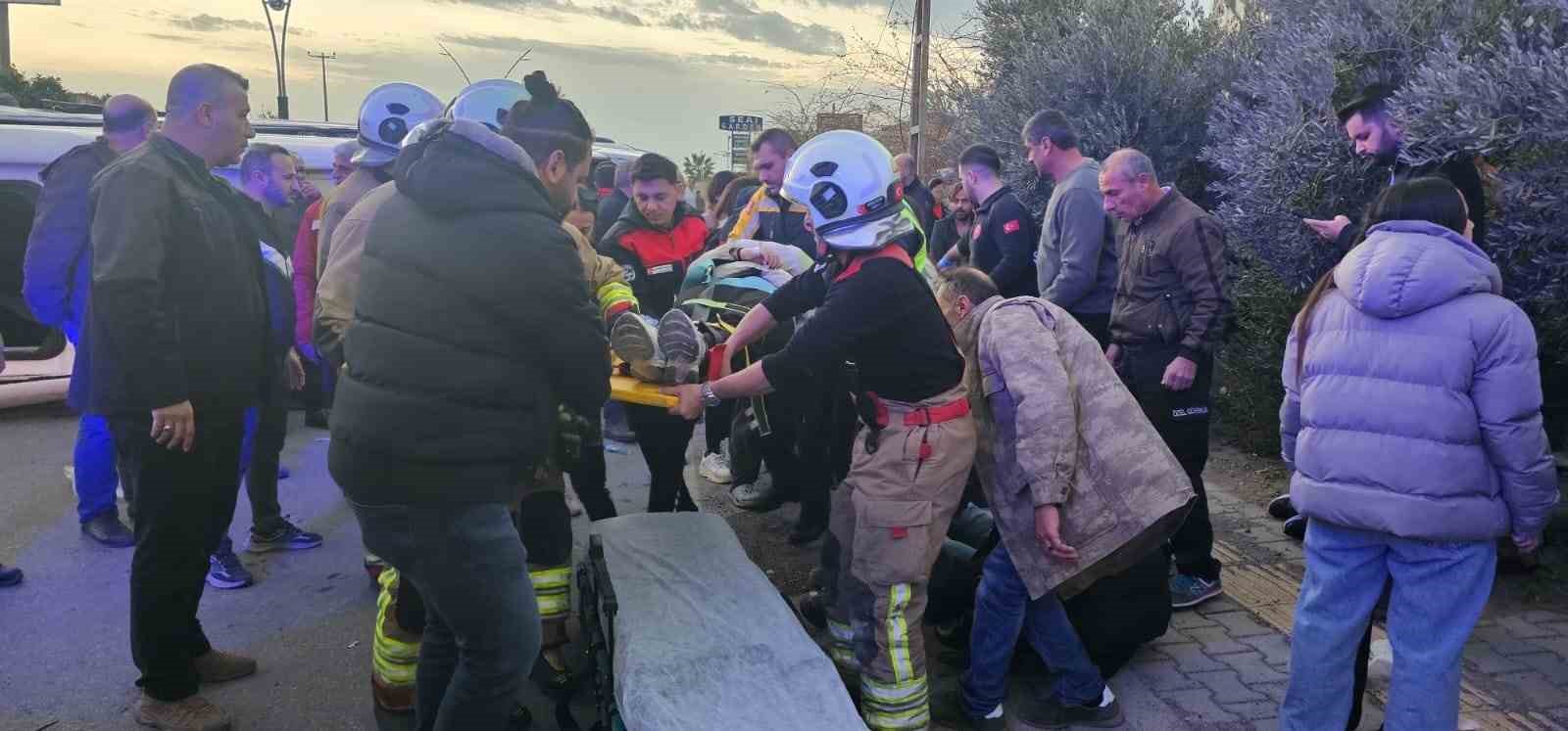 Hatay&rsquo;daki zincirleme trafik kazasında yaralı sayısı 18&rsquo;e y&uuml;kseldi
