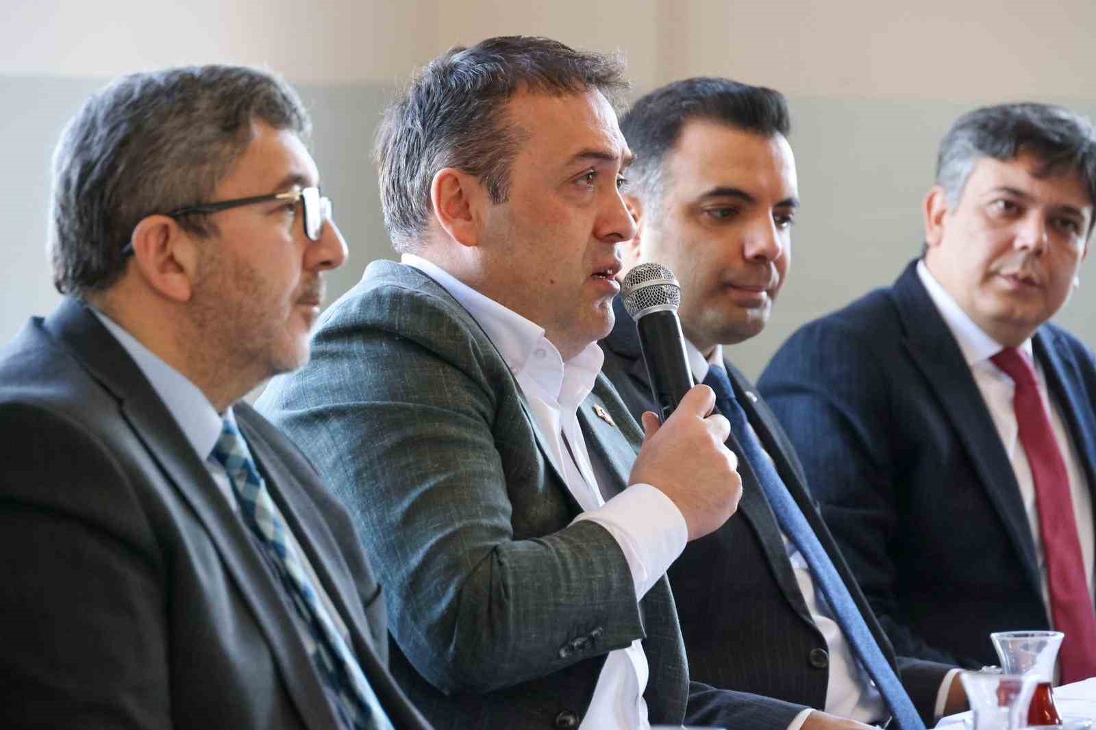 Vali Sözer Söğüt MYO’daki faaliyetleri yerinde inceledi