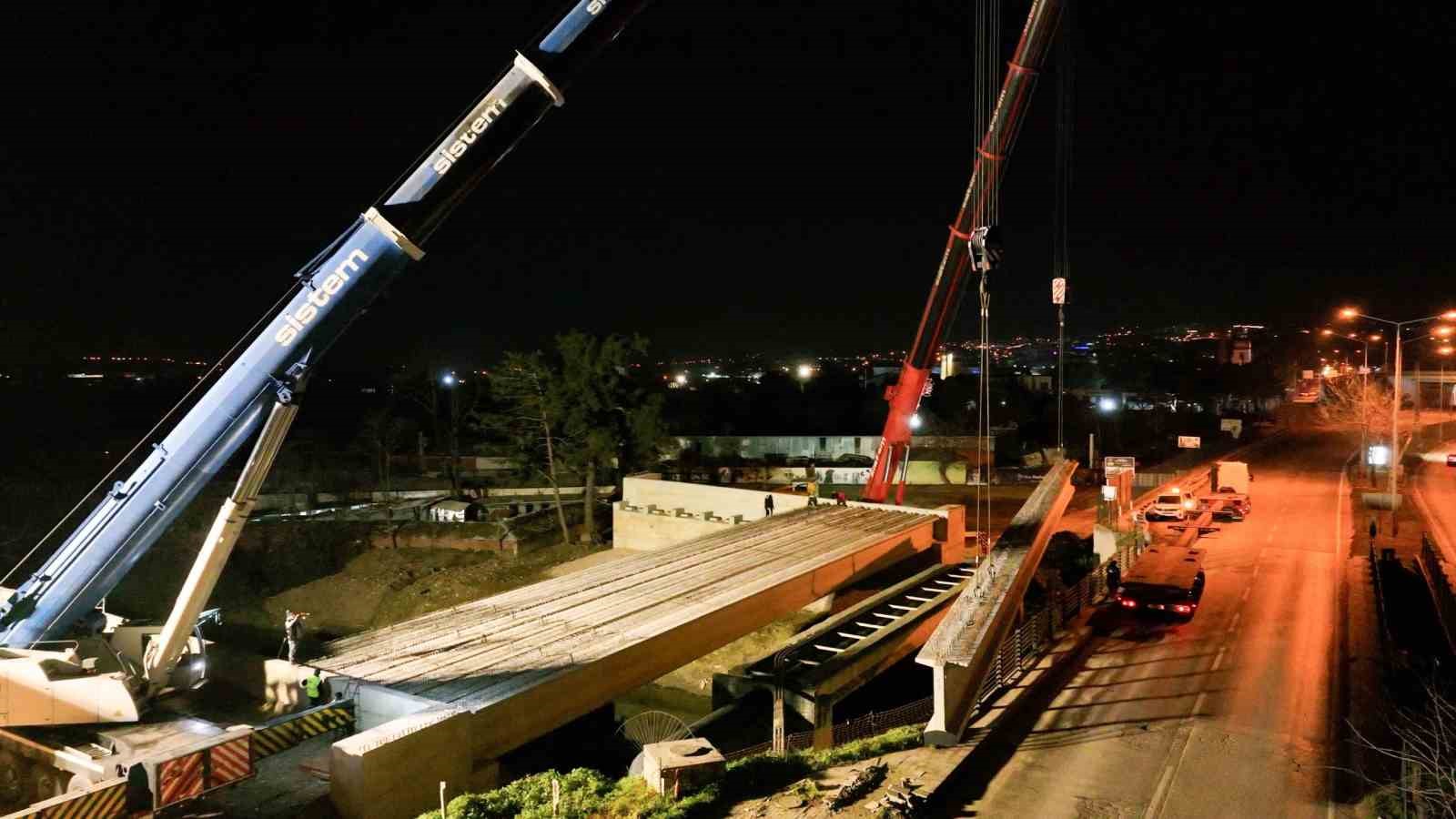 Mudanya yolu trafiğine kalıcı &ccedil;&ouml;z&uuml;m
