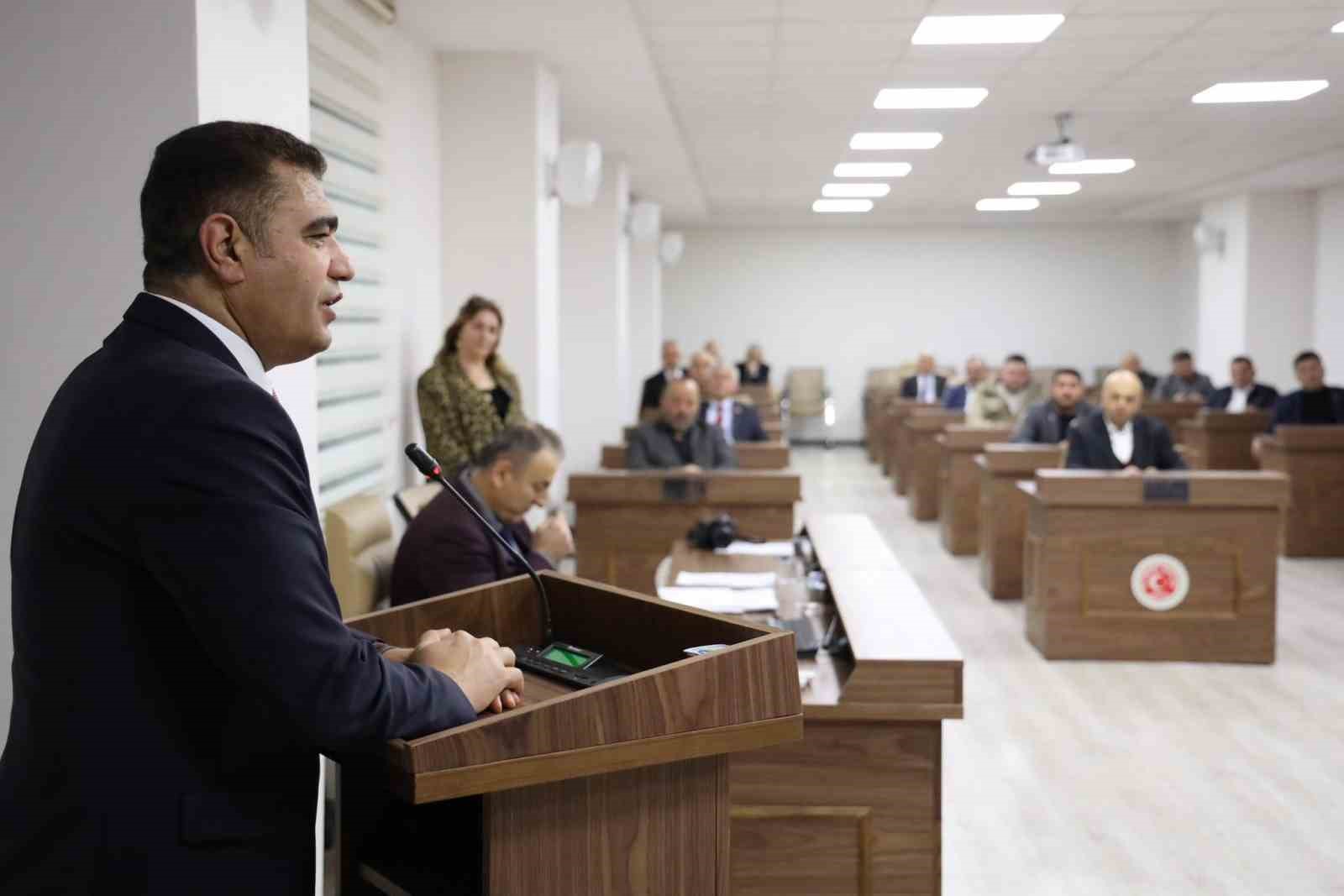 Vali Sel&ccedil;uk Aslan&rsquo;dan İl Genel Meclisi&rsquo;ne veda ziyareti
