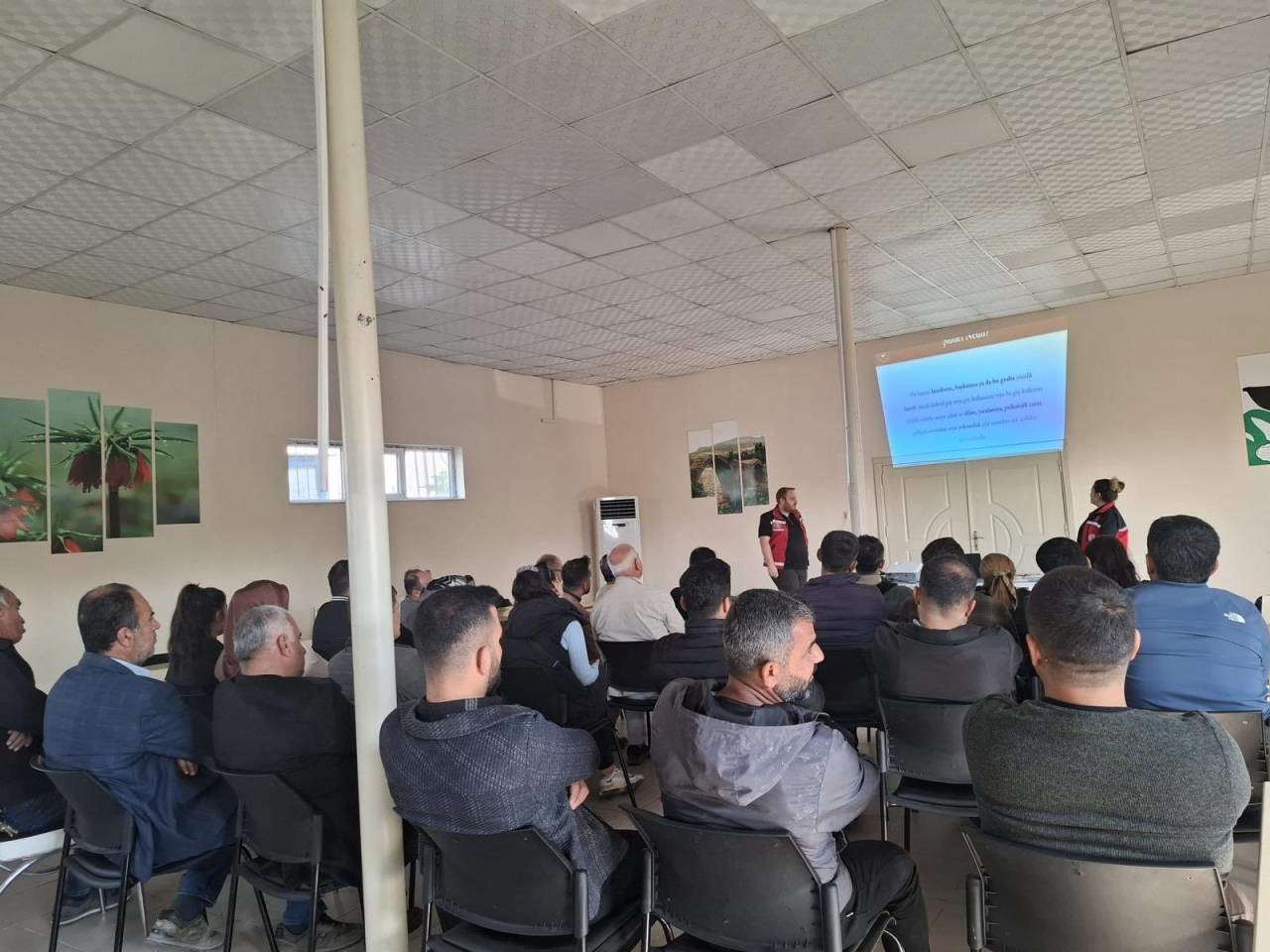 Şırnak&rsquo;ta kamu g&ouml;revlileri şiddetle m&uuml;cadele mekanizmalarını &ouml;ğreniyor
