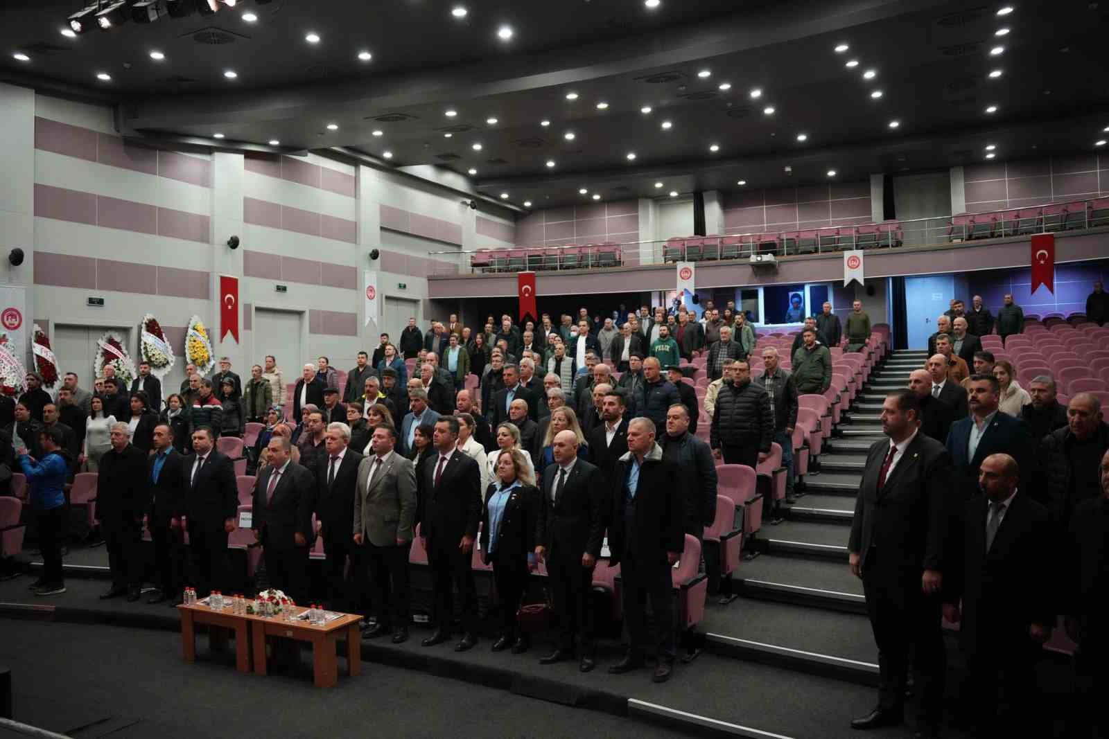 T&uuml;rkiye&rsquo;nin tek kadın kahveciler odası başkanı 3. kez se&ccedil;ildi
