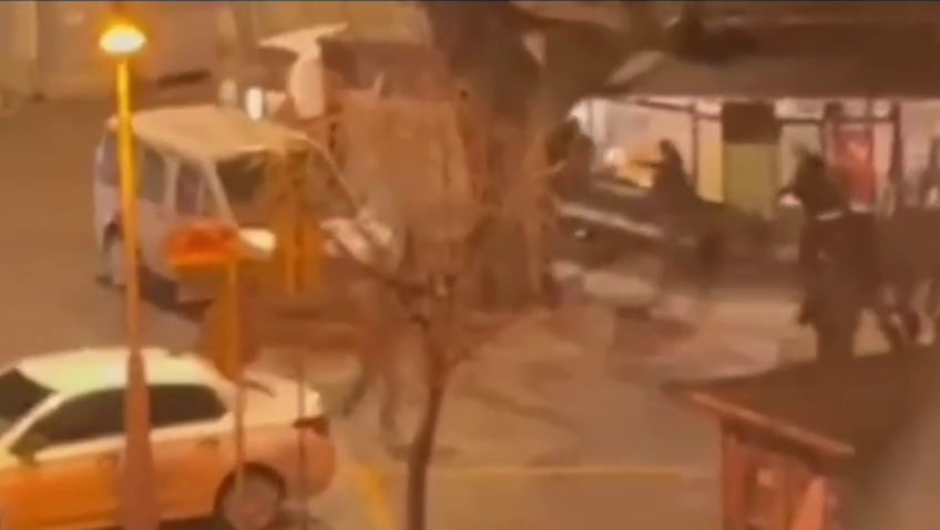 Alacak-verecek meselesi kanlı bitti: Göğsünden vurulan muhtar ağır yaralandı