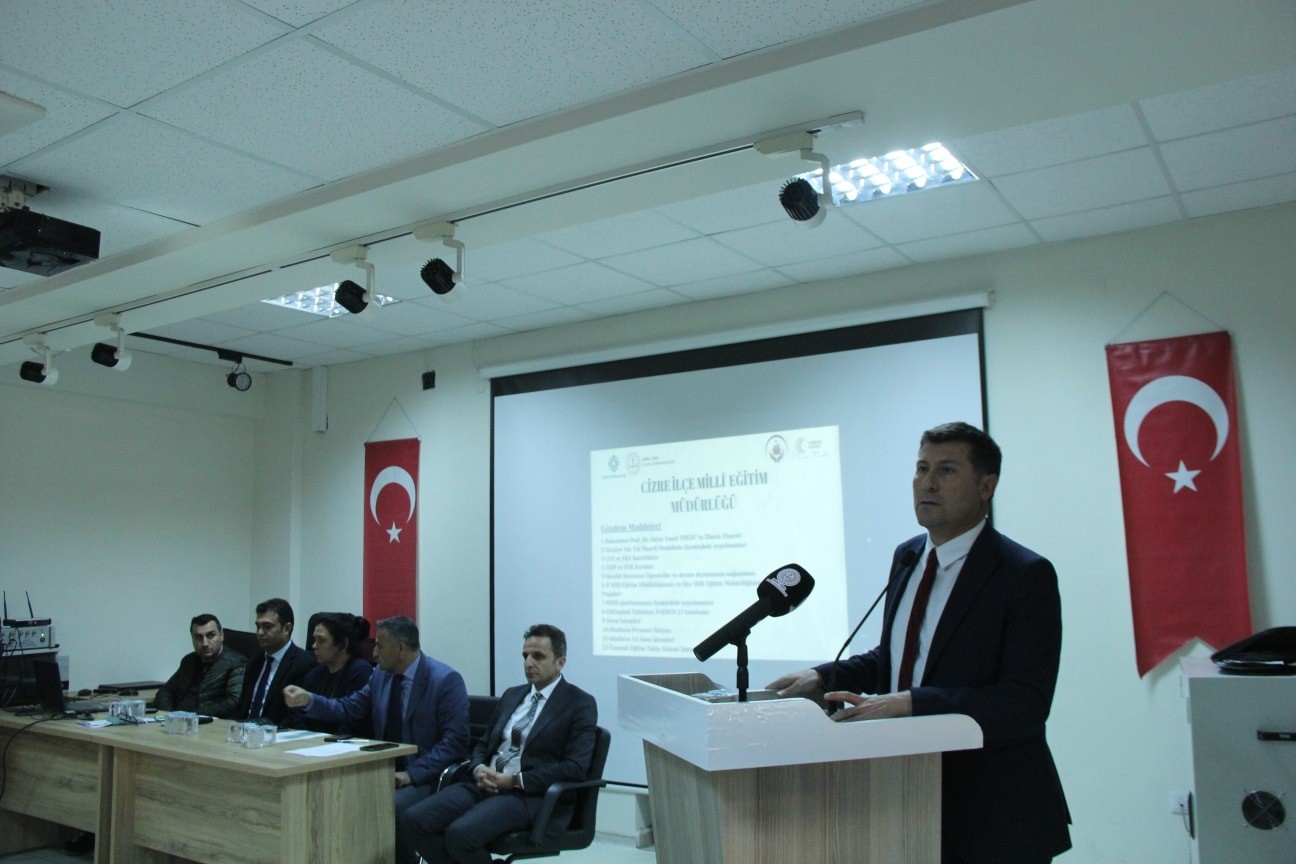 Cizre&rsquo;de eğitim ve &ouml;ğretim yılının d&ouml;nem değerlendirmesi yapıldı
