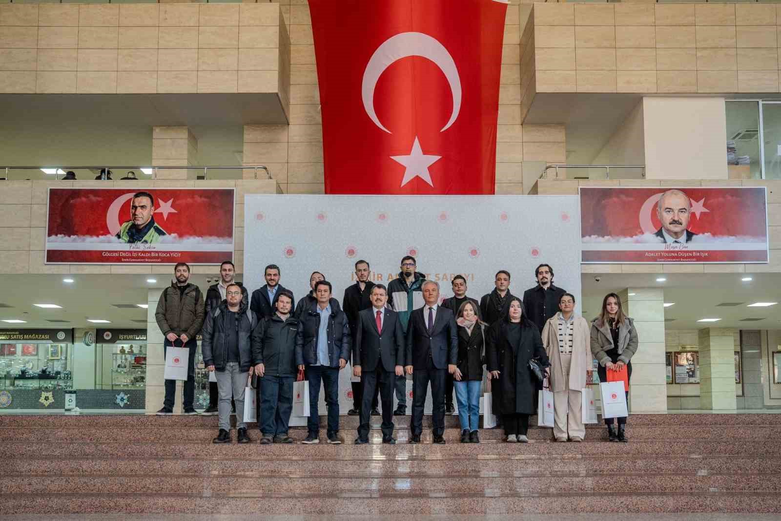 İzmir Adliyesinin 2025 bilan&ccedil;osu a&ccedil;ıklandı: Karar sayısında b&uuml;y&uuml;k artış
