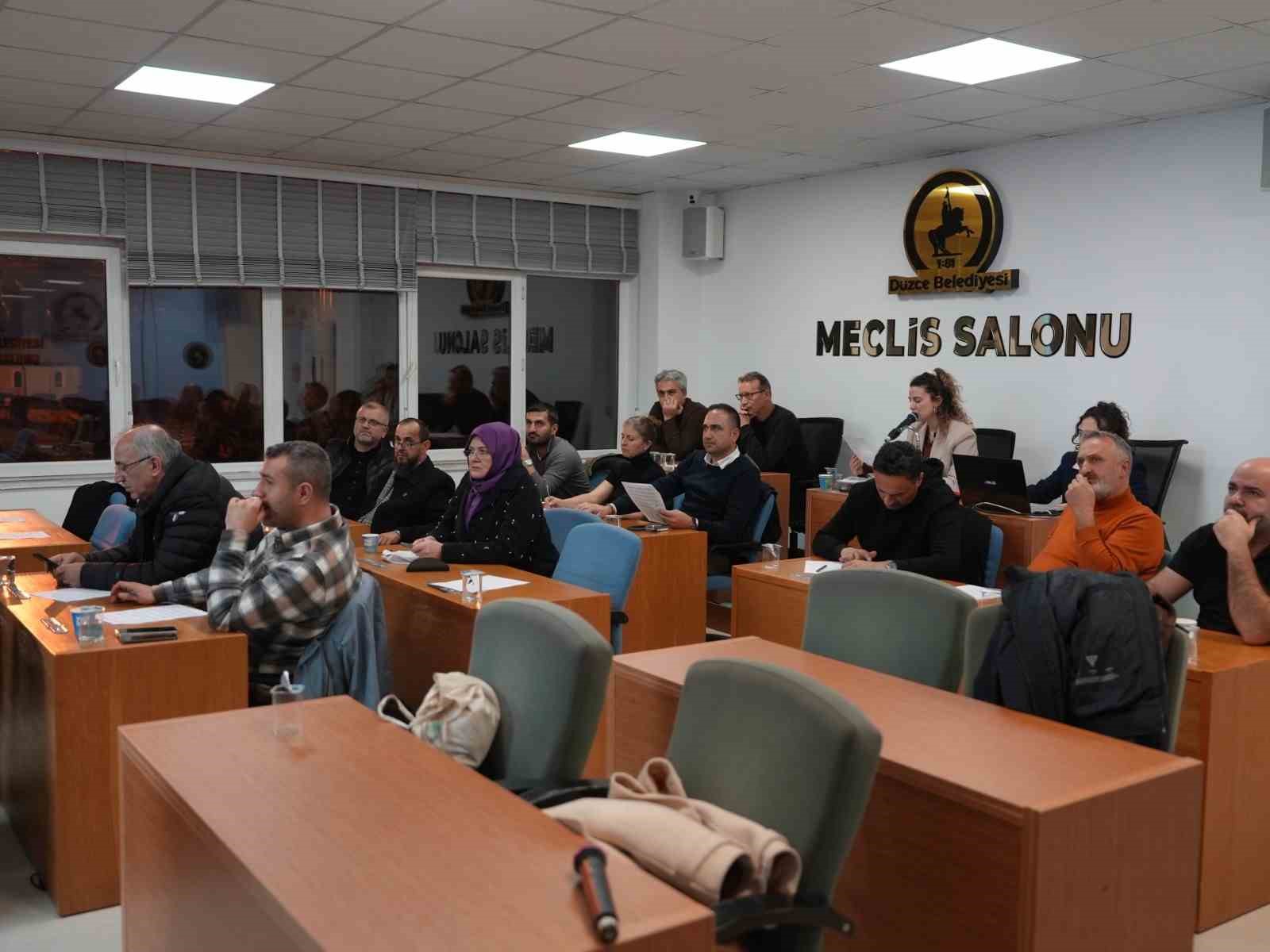 Belediye meclisi 37 g&uuml;ndem maddesini g&ouml;r&uuml;şt&uuml;
