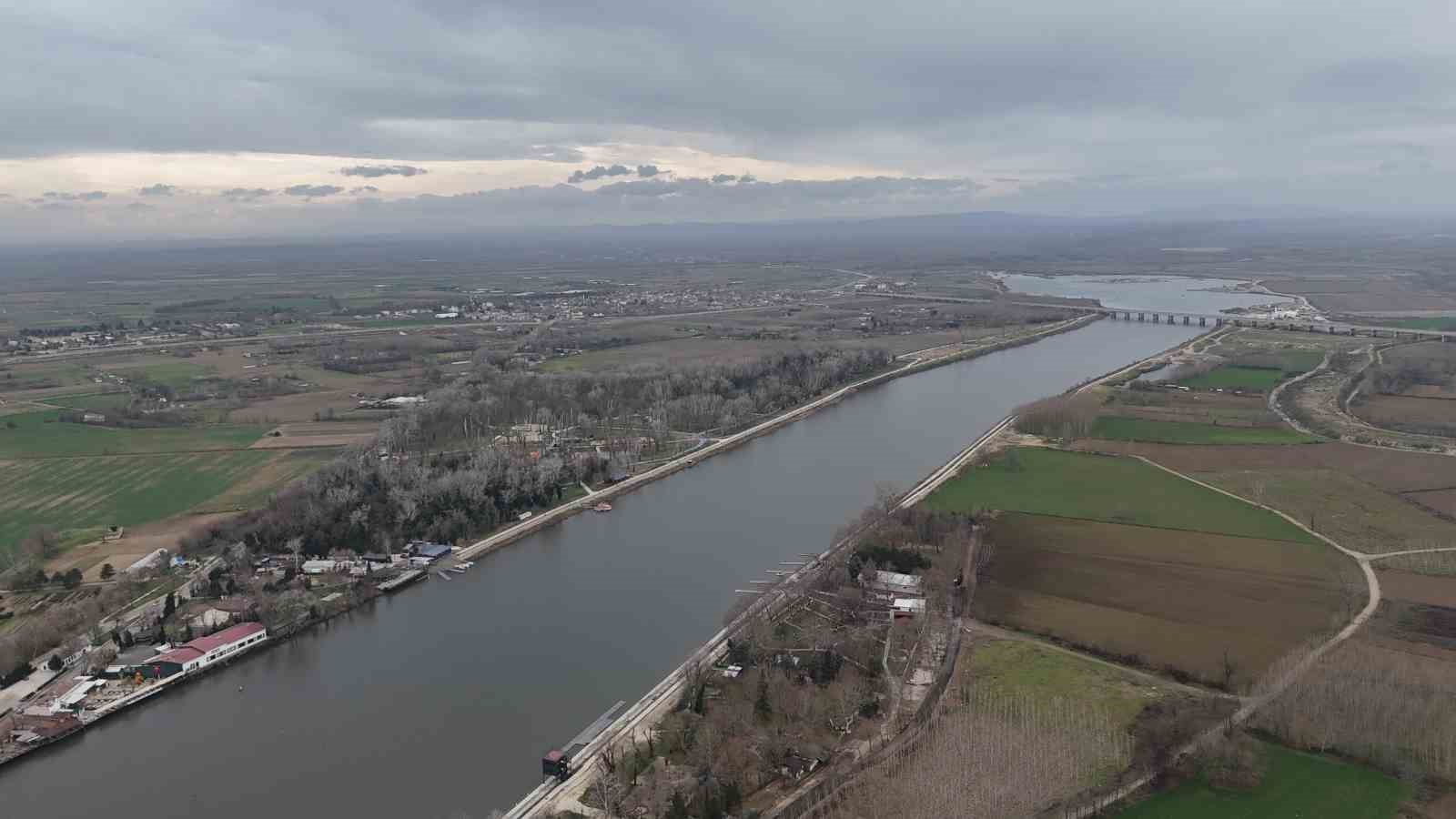 Yağışlar barajlara nefes aldırdı: Edirne’nin içme suyu güvence altında