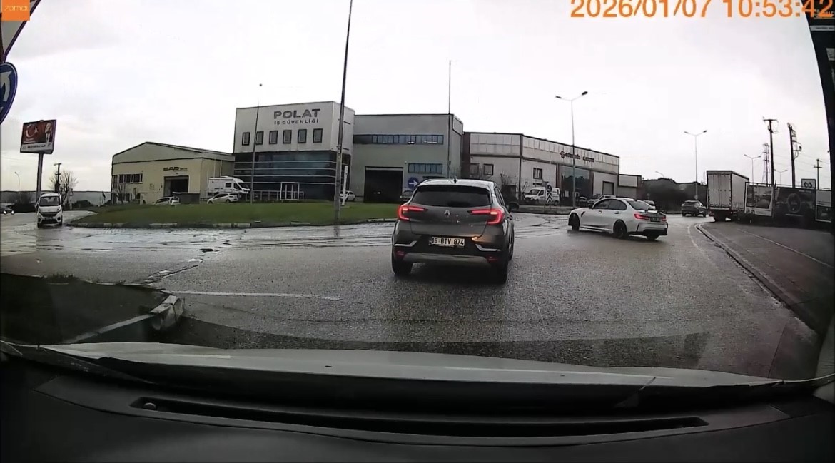 Bursa’da cadde ortasında driftin bedeli 58 bin lira oldu