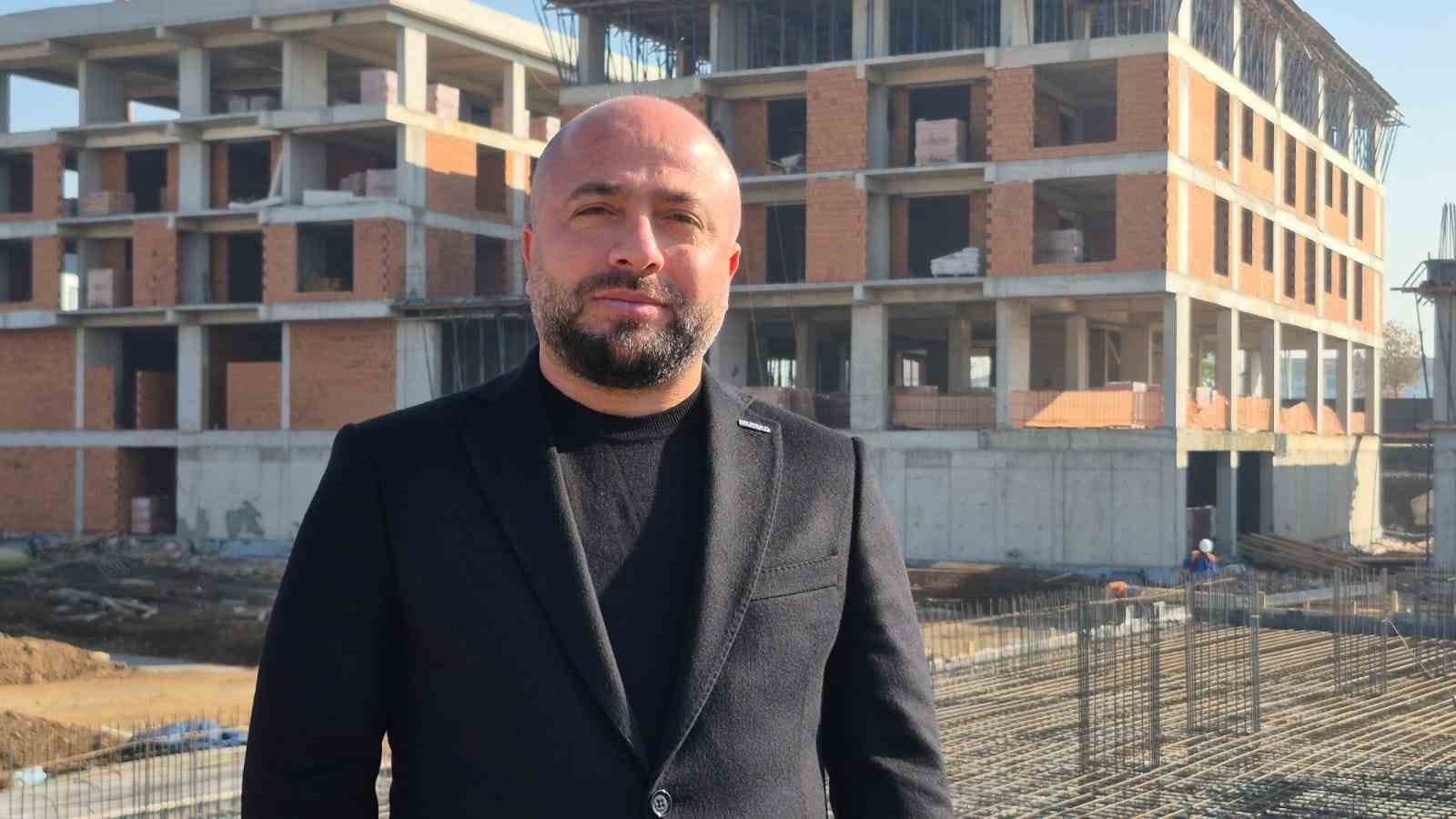 Metin Şişman Gazeteciler Gününü unutmadı