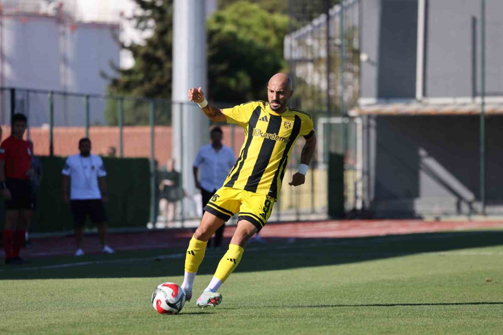 Ahmet İlhan Özek: "Önümüzde 5 maçlık zorlu periyot var"