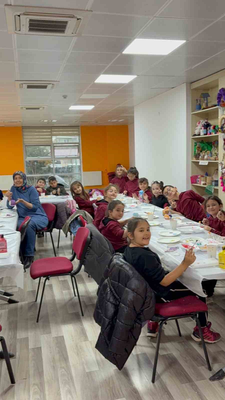 Menteşe’de eğitim ve sanat el ele