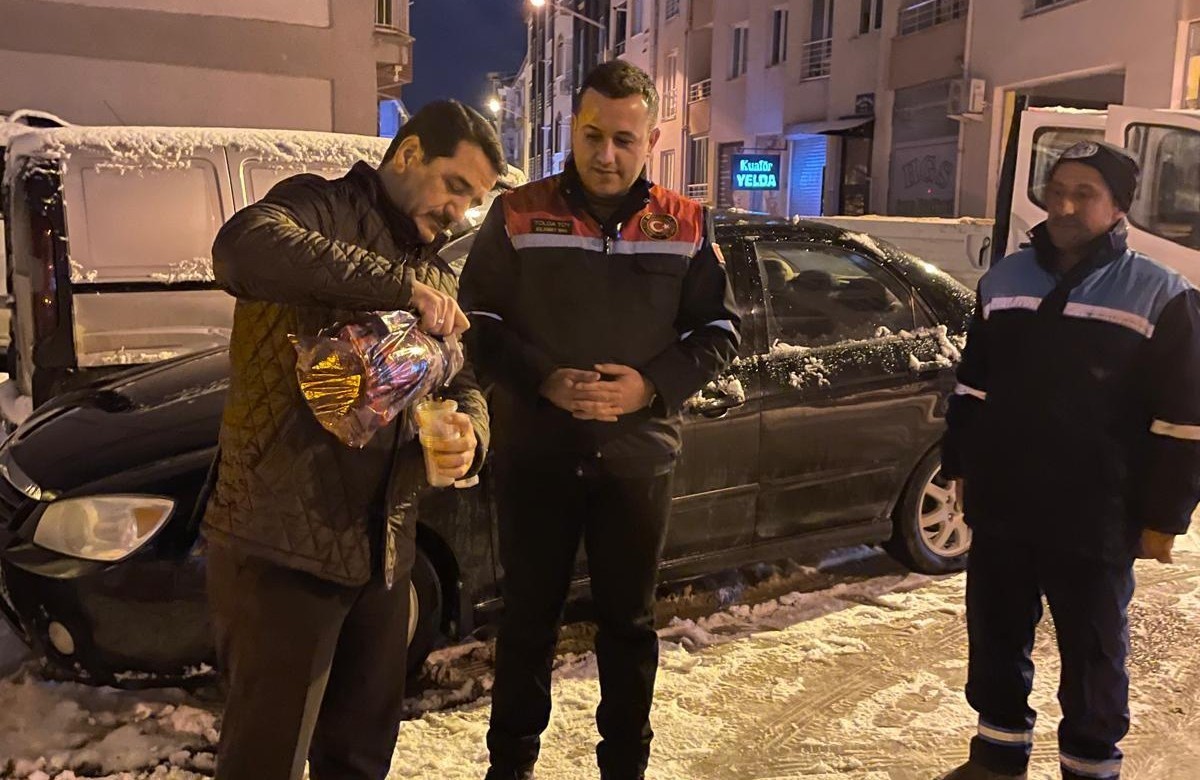 Battalgazi Belediye Başkanı Taşkın gece g&uuml;nd&uuml;z sahada
