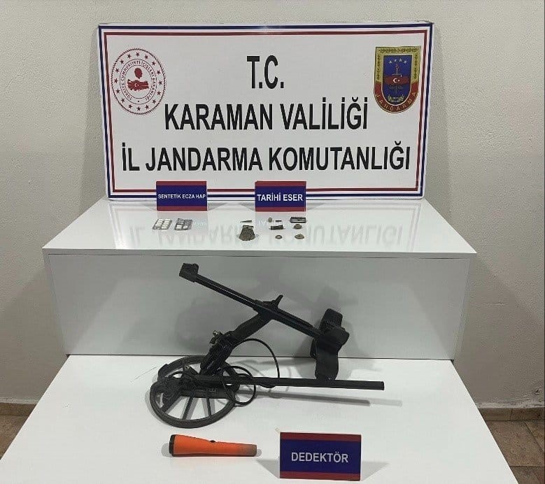 Karaman’da kaçak sigara ile 420 adet fosil ele geçirildi: 12 kişi tutuklandı