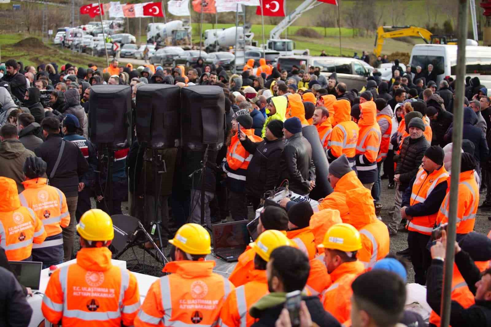 Samsun Batı &Ccedil;evre Yolu&rsquo;nun temeli atıldı
