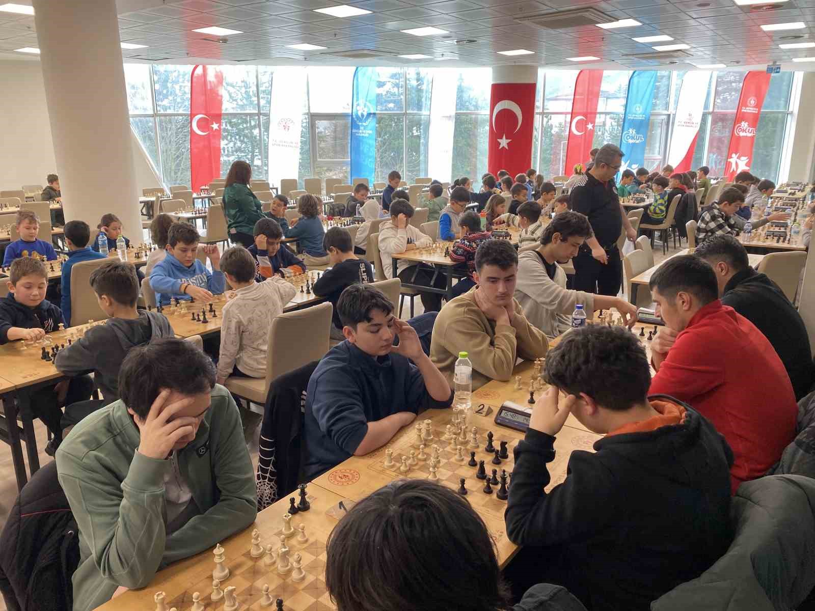 Kastamonu’da Çalışan Gazeteciler Günü satranç turnuvasıyla kutlandı