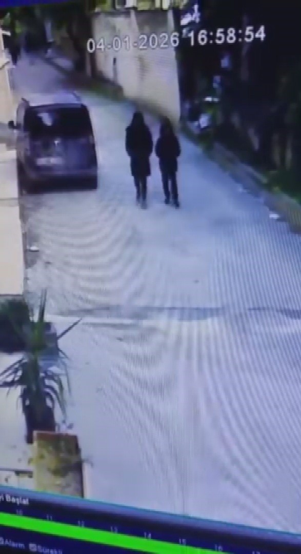 Annesinin telefon çaldırdığı çocuk devlet korumasına alındı