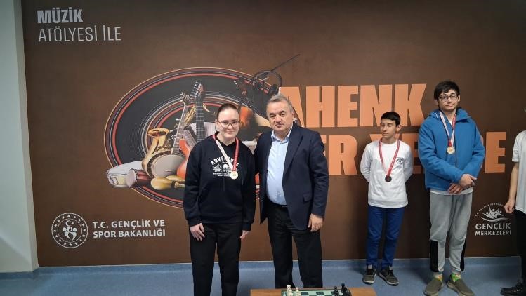 Bilecik’te satranç turnuvası düzenlendi