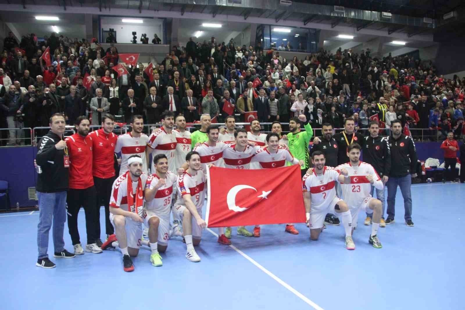 A Milli Erkek Hentbol Takımı, Bulgaristan’ı 38-29 mağlup etti