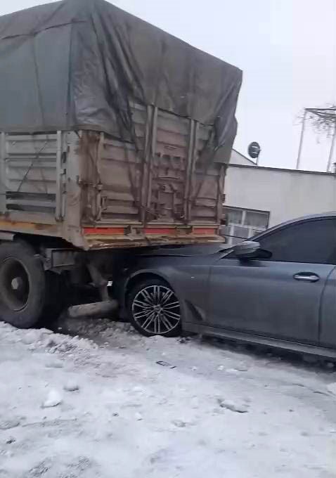 Diyarbakır’da zincirleme kaza: 2 yaralı