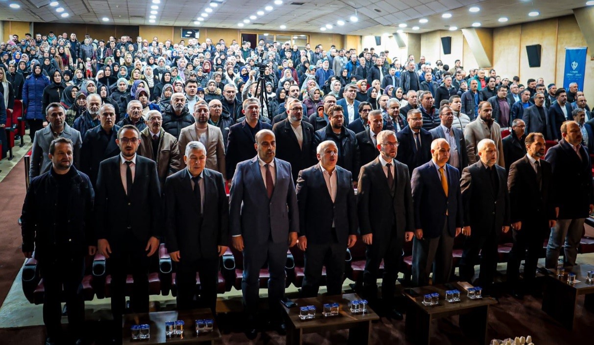 Tavşanlı&rsquo;da 19 hafız belgelerini aldı
