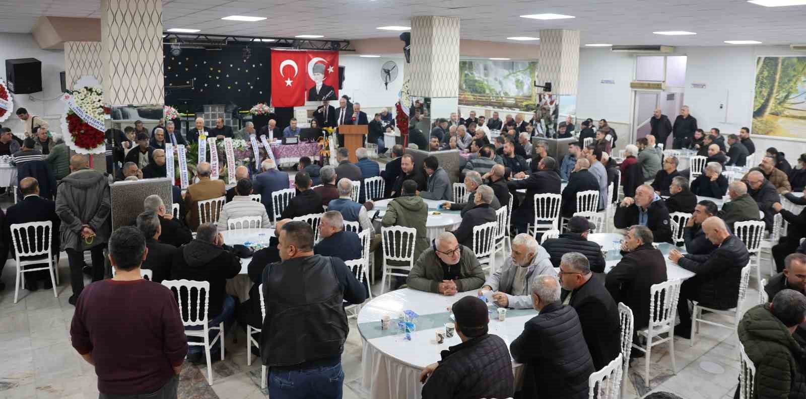 Şof&ouml;rler Odası&rsquo;nda 5. kez g&uuml;ven tazeleyen &Ouml;zmeri&ccedil;, AYESOB&rsquo;a adaylığını a&ccedil;ıkladı
