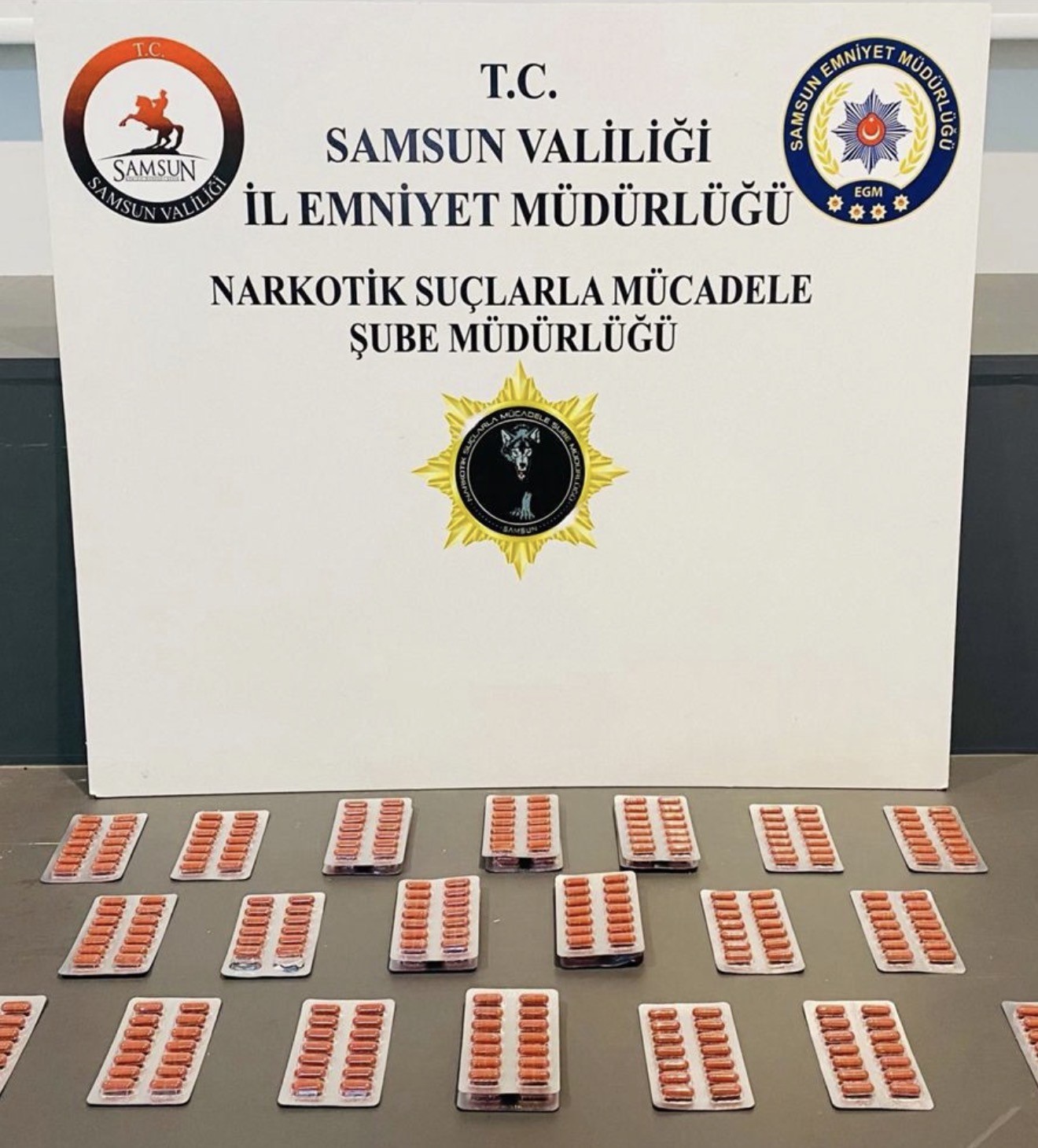 Samsun&rsquo;da narkotik operasyonu: 4 g&ouml;zaltı
