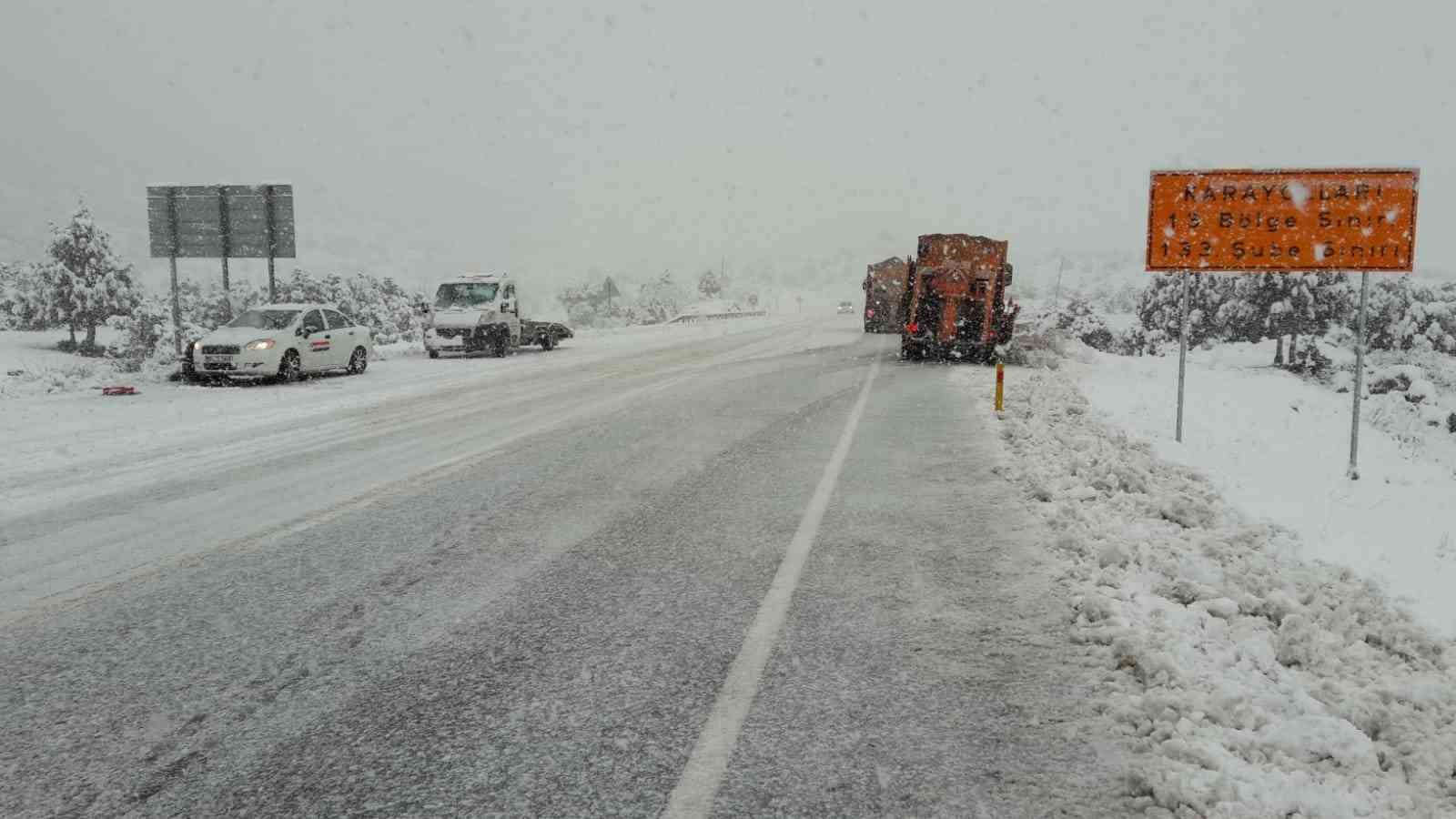 Antalya&rsquo;da 1825 metre rakımlı Alacabel&rsquo;de

