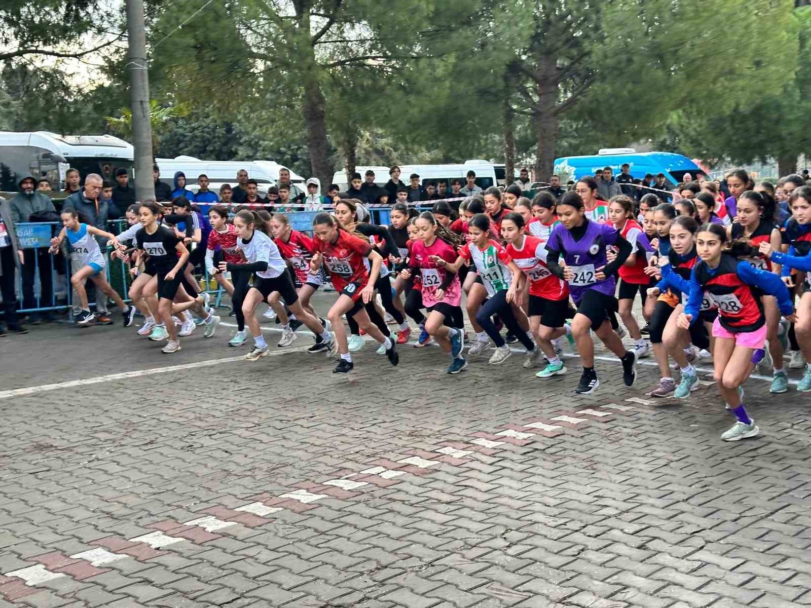 Kros sporcuları Türkiye Şampiyonası için ter döktü
