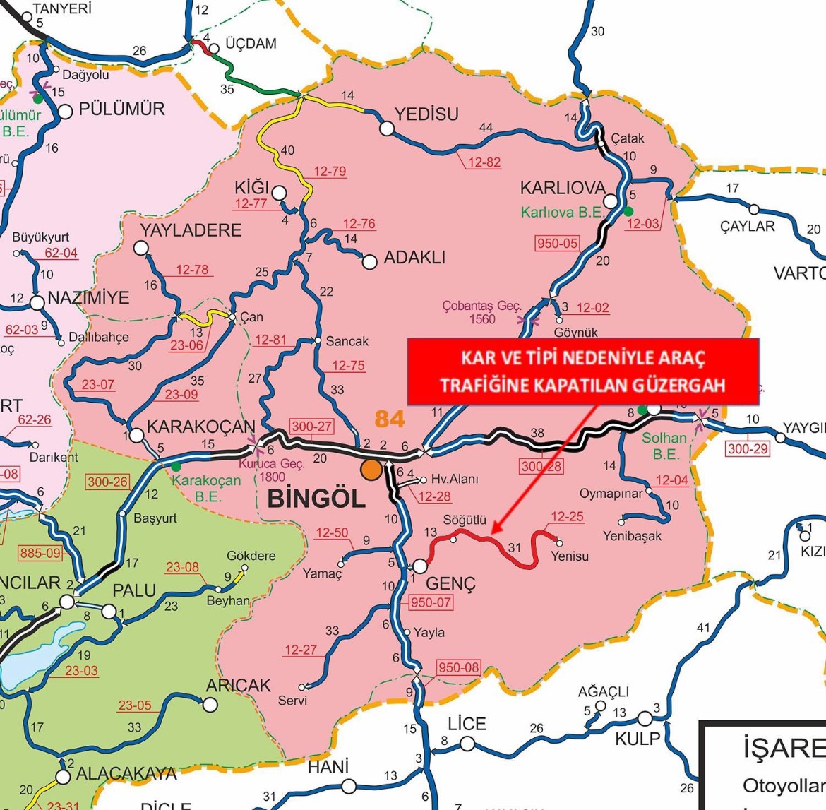 Bingöl’ün ilçesinde bir yol  trafiğe kapatıldı