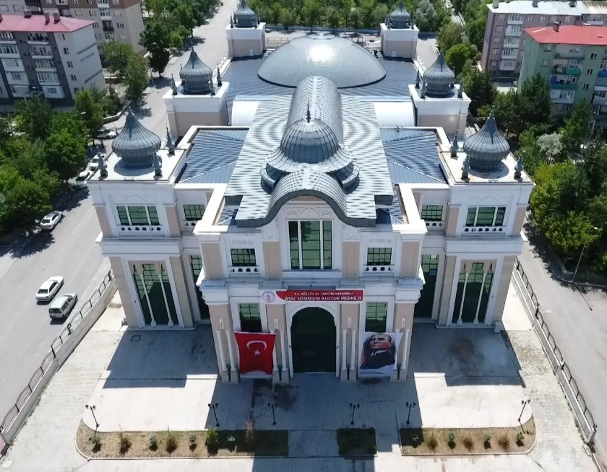 Erzurum&rsquo;da k&uuml;lt&uuml;r ve sanat etkinlikleri yoğun ilgi g&ouml;rd&uuml;
