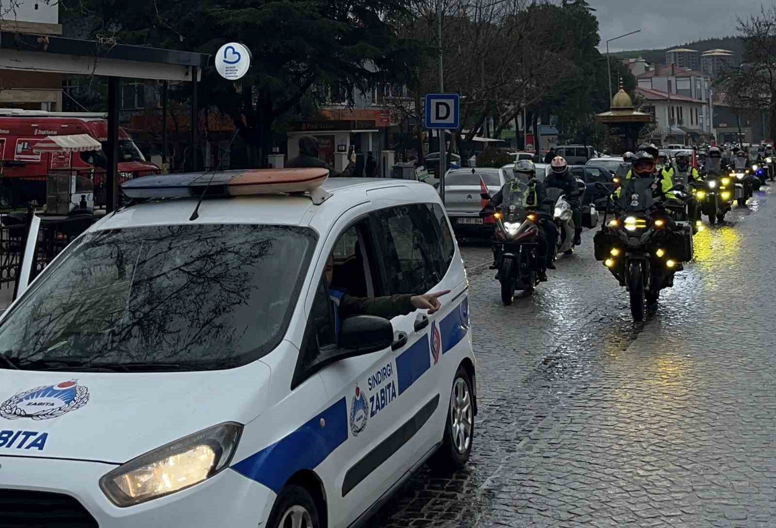 Balıkesir’den Sındırgı’ya dayanışma konvoyu