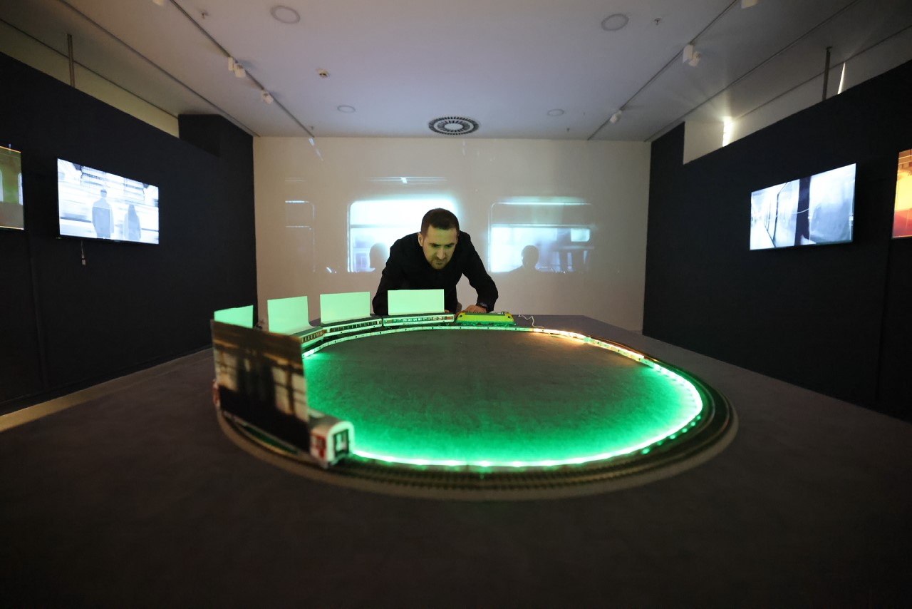 Galeri Cennet&rsquo;te &lsquo;Fijital Kapılar&rsquo; sergisi a&ccedil;ıldı
