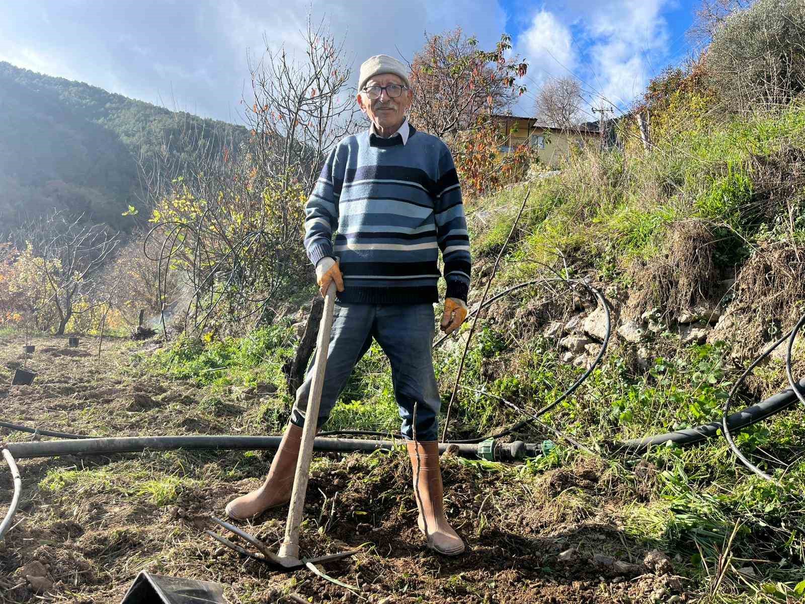 Antalya&rsquo;da 82 yaşındaki yeminli mali m&uuml;şavirden k&ouml;y hayatına &ouml;rnek proje
