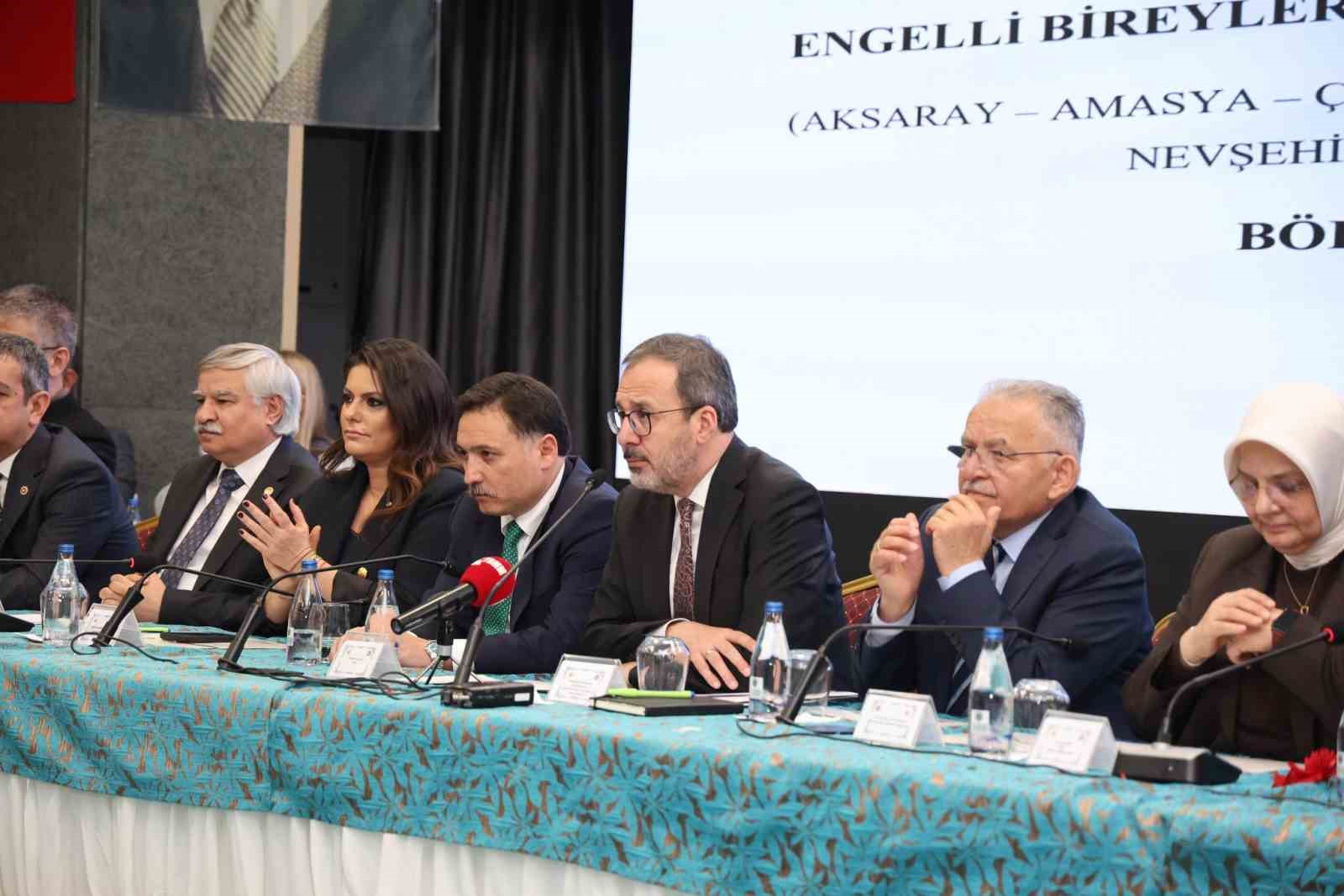 Engelli Bireylerin Sorunlarını Araştırma Komisyonu Başkanı Kasapoğlu: "En geniş kapsamlı veri havuzlarından birini oluşturduk"