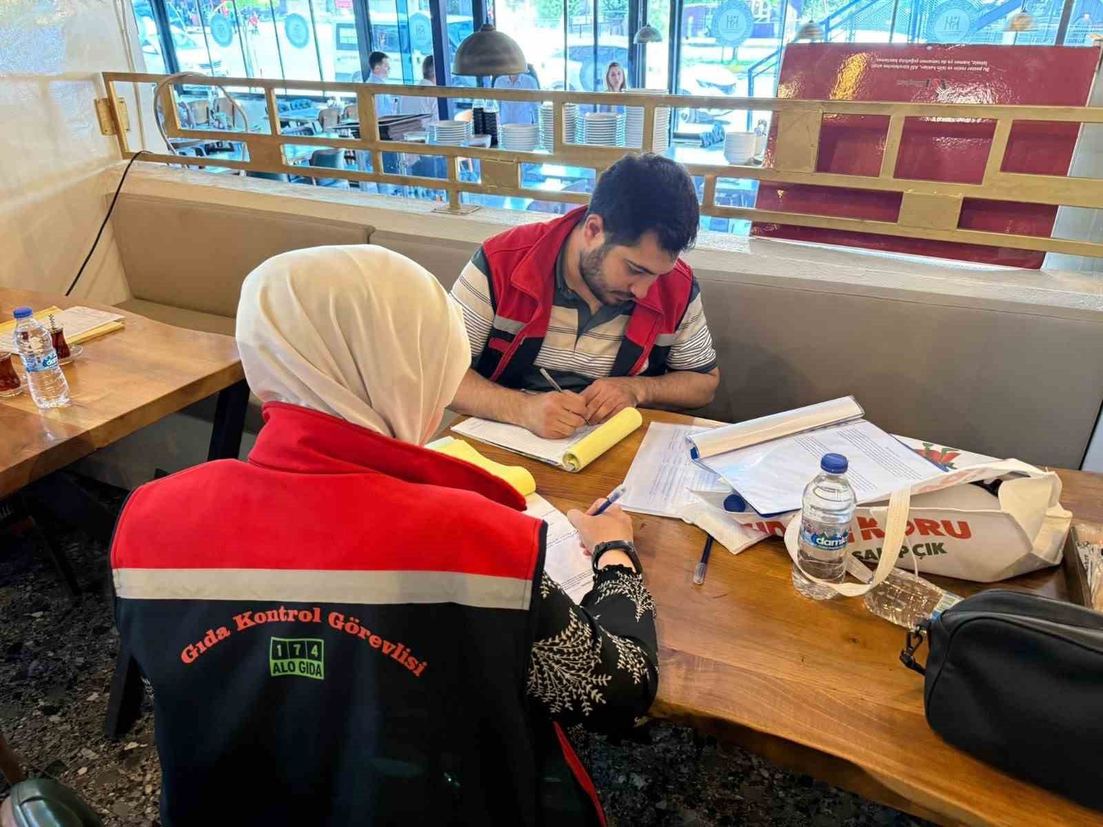 Şırnak&rsquo;ta ge&ccedil;en yıl 5 binden fazla gıda denetimi ger&ccedil;ekleştirildi
