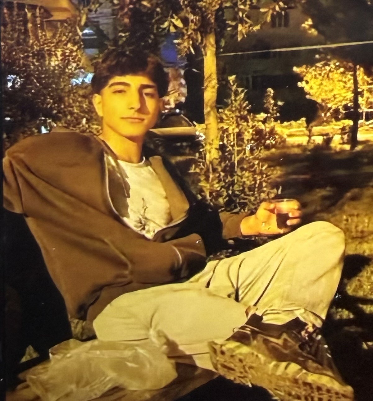 Bı&ccedil;aklı kavgada &ouml;ld&uuml;r&uuml;len gencin cenazesi yakınlarına teslim edildi
