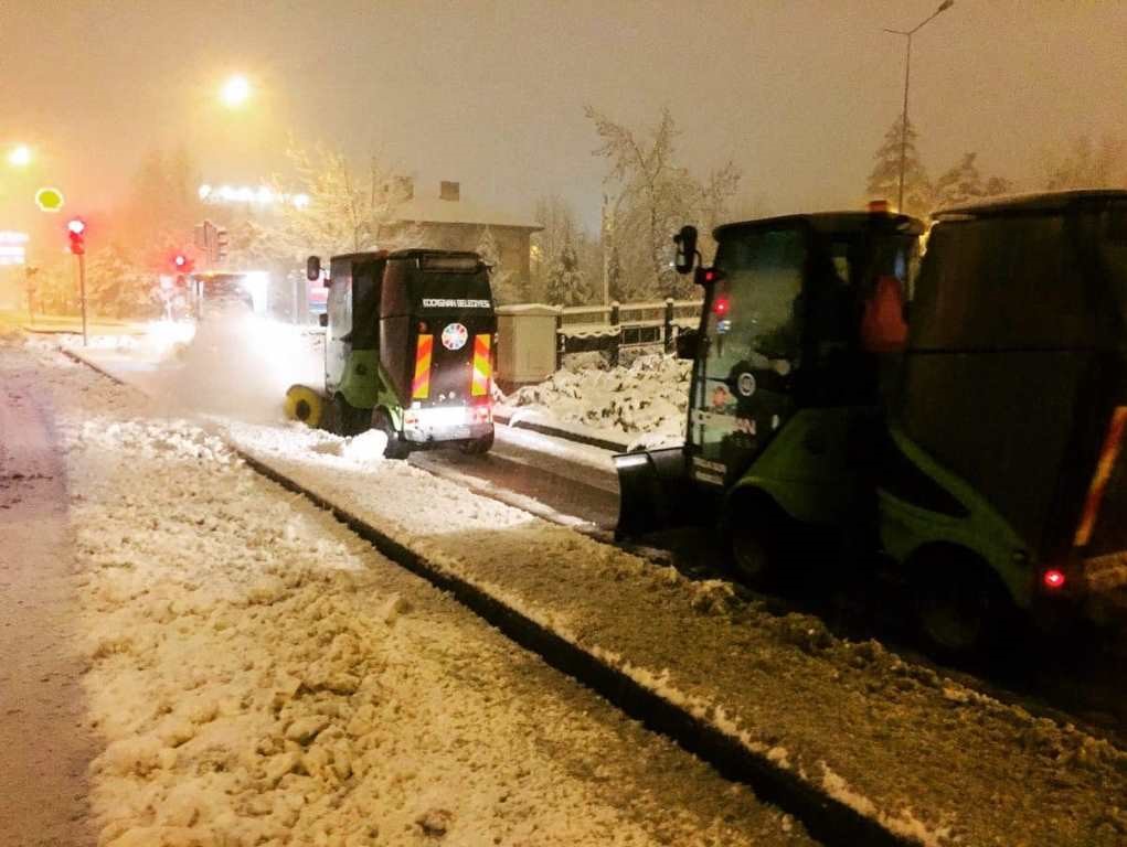 Başkan &Ccedil;olakbayrakdar: "Bereketle gelen kar yağışına karşı &ccedil;alışmalar aralıksız s&uuml;r&uuml;yor"
