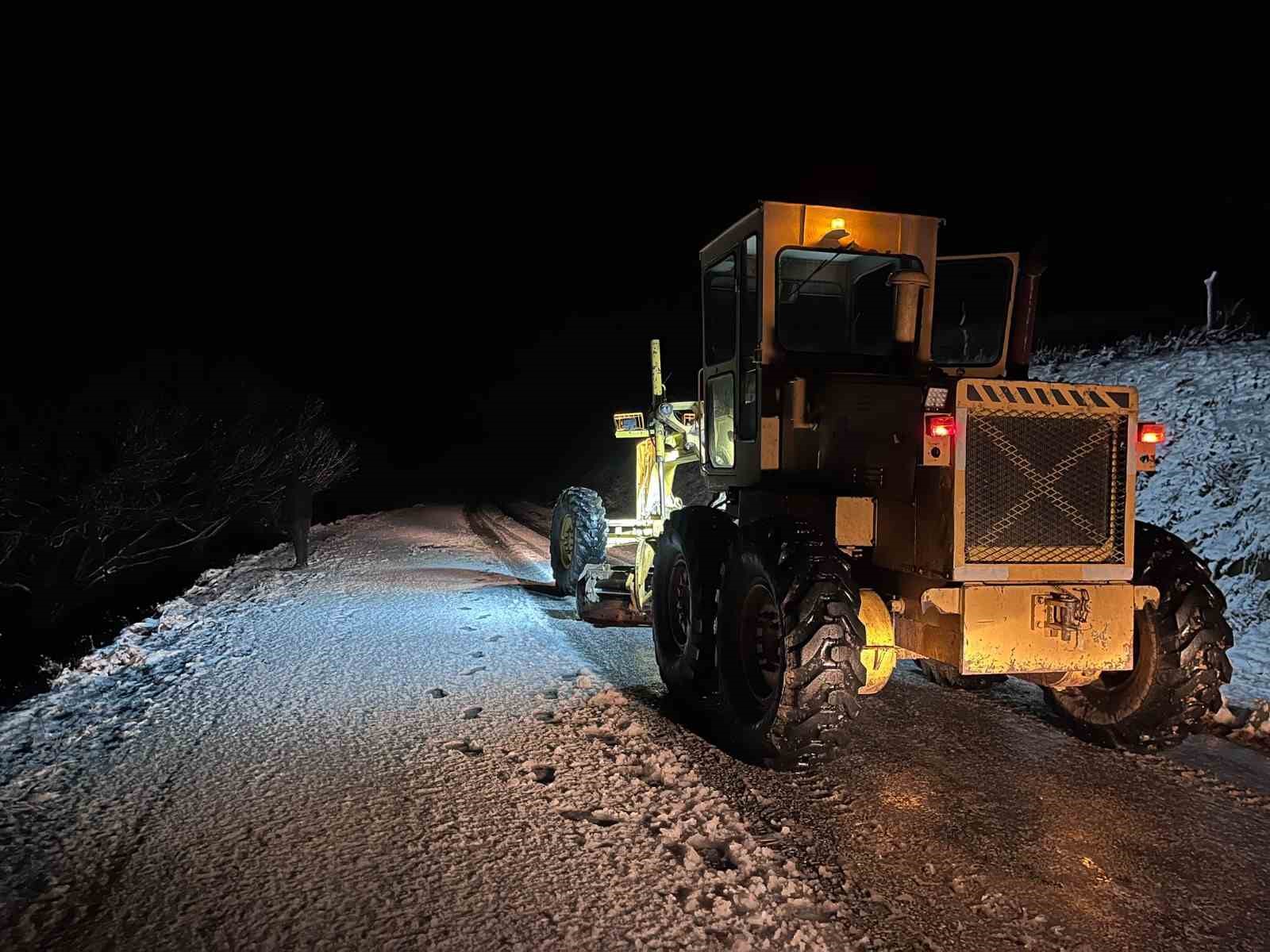 Başkan Çerçioğlu: "Karla mücadele çalışmalarımız aralıksız devam ediyor"
