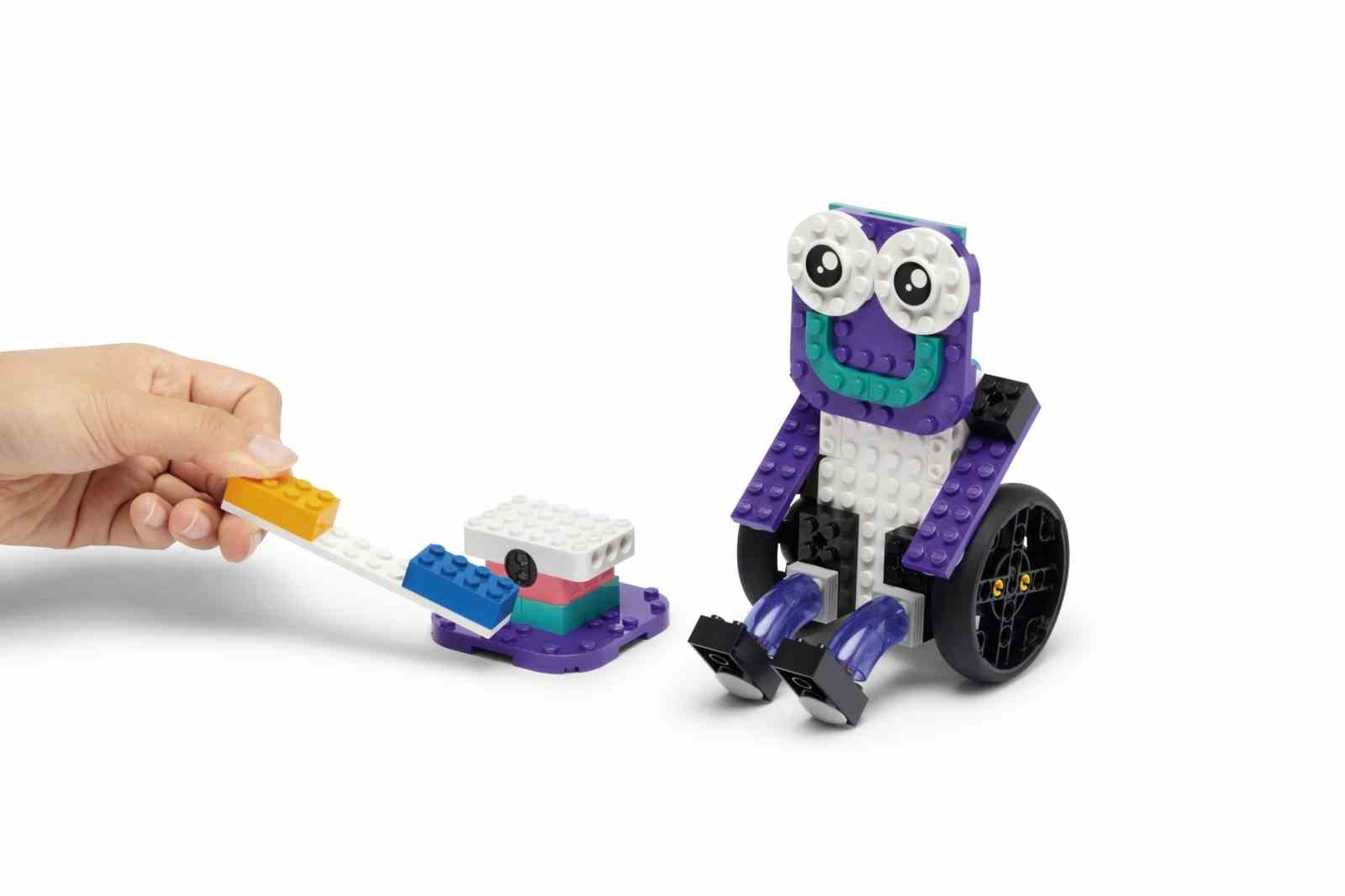 LEGO Education&rsquo;dan bilgisayar bilimi ve yapay zeka eğitimi
