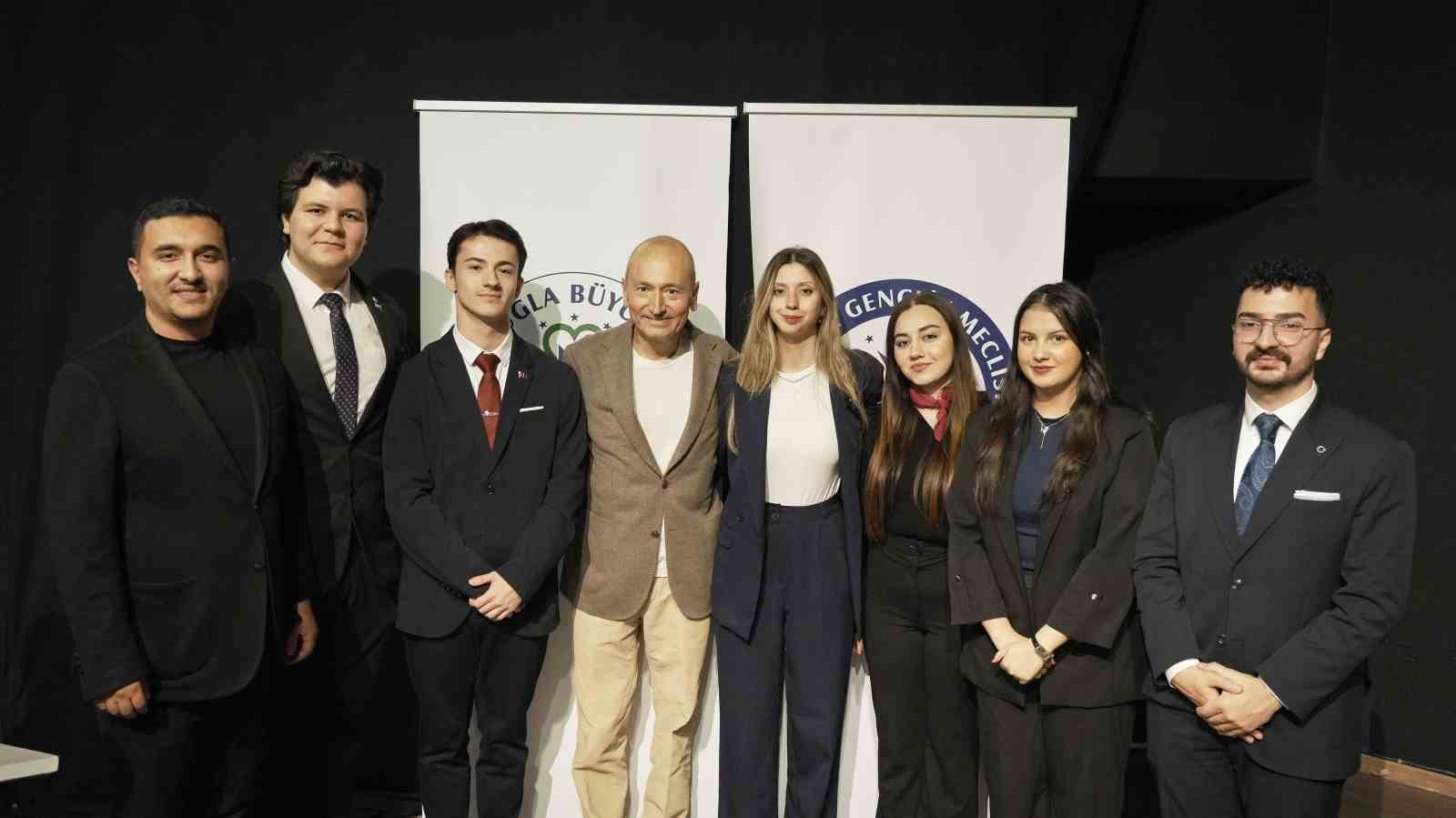 Fransa Muğla Fahri Konsolosu Berber gen&ccedil;lerle buluştu
