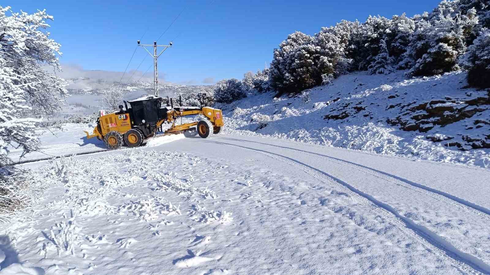 &Ccedil;ameli&rsquo;de kış şartlarına karşı tam g&uuml;&ccedil; m&uuml;cadele
