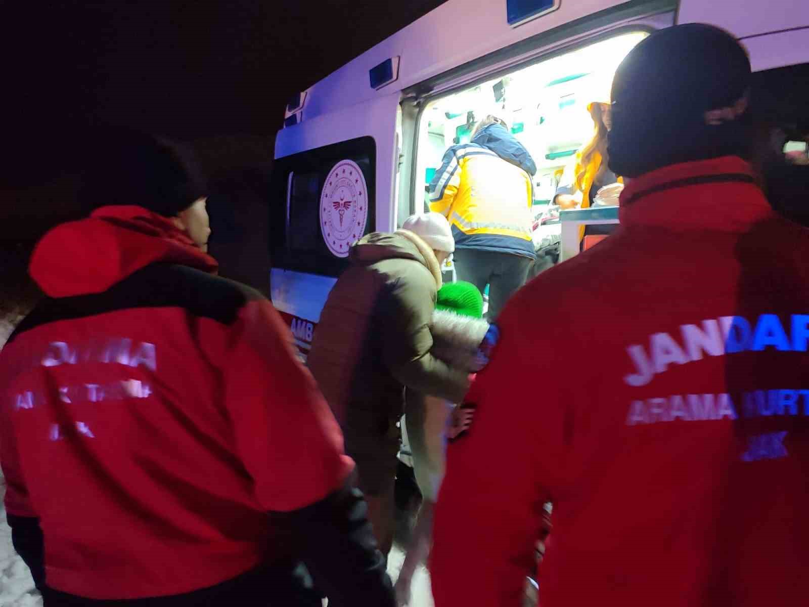 Tunceli’de kedinin tırmaladığı çocuk için ekipler seferber oldu