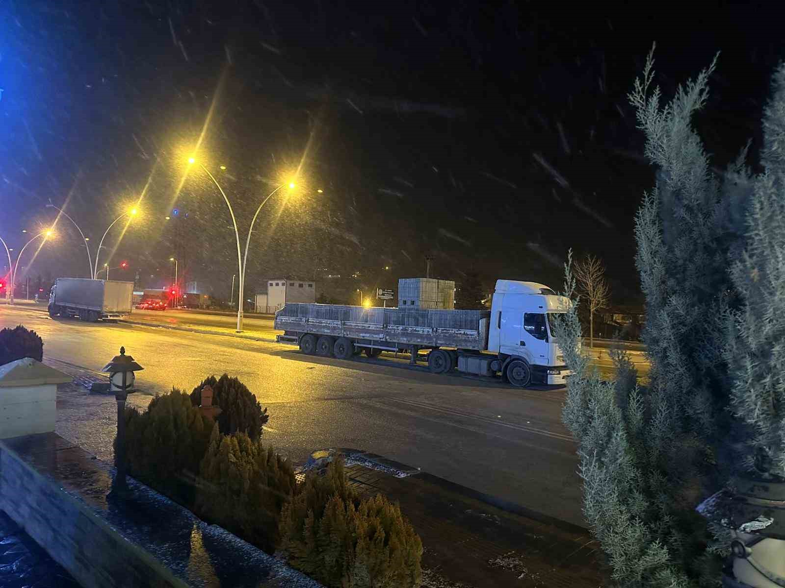 Çankırı’da kar yağışı etkili oldu